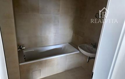 Rezidencia Slnečná: Moderný 2-izbový veľkometrážny byt