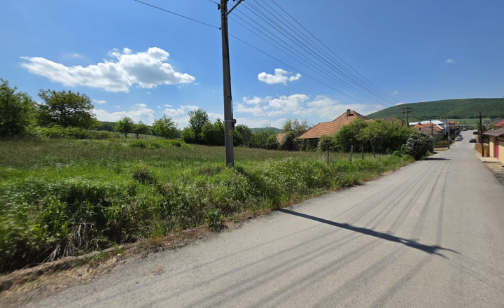 REZERVOVANÉ - Dva slnečné pozemky v obci Kolačno od 31 000 € - fotografia 2